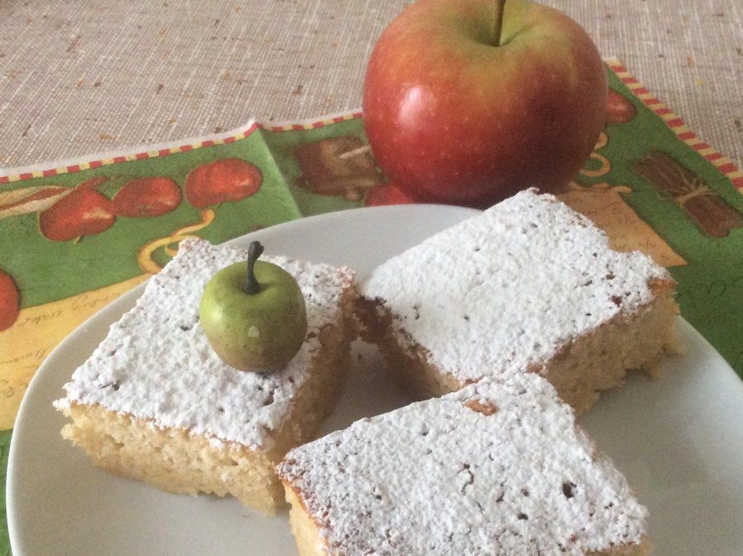 Torta di mele invisibili